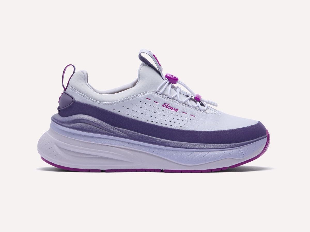 Clove Forte 2 healthcare sneaker with fluid-resistant upper